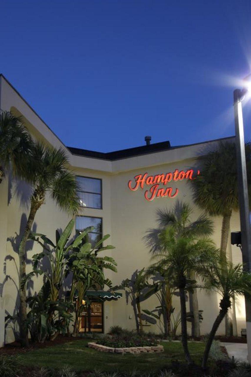 Hampton Inn Ft. Lauderdale-Cypress Creek Fort Lauderdale Exterior photo