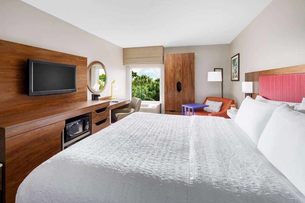 Hampton Inn Ft. Lauderdale-Cypress Creek Fort Lauderdale Room photo